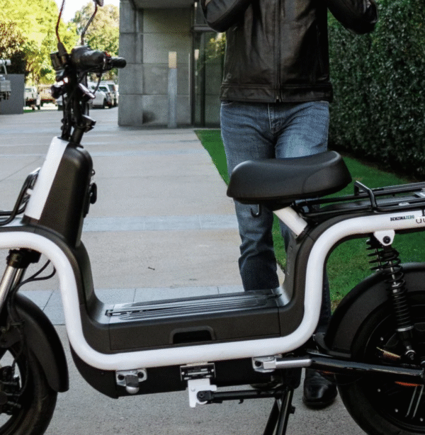 Benzina Zero Duo Electric Scooter - Imagen 3
